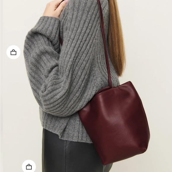 NEW! Reformation Dimitri pouch bag in ruby Burgundy Leather Bucket purse - Picture 5 of 9